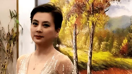 26岁与初恋离婚，34岁再嫁犹太富商分居15年，如今李玲玉还好吗？