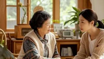 我存了120万养老钱，儿媳来探望时翻我抽屉，假装无意提醒儿子，得知真相后，我当场把存折撕了