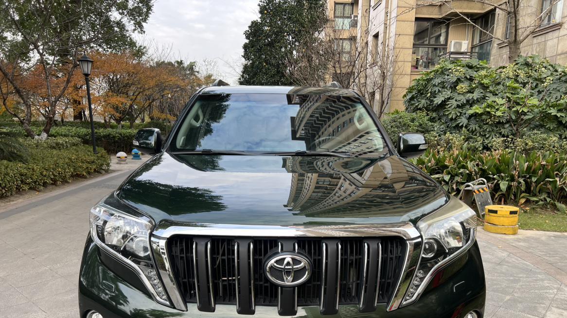 20万出头入手丰田普拉多，2.7L+6AT，带你看遍诗和远方！