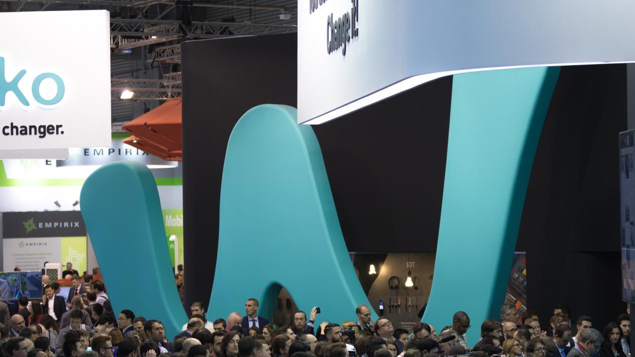 年度AI先锋! 年轻人的第一部鸿蒙手机可以是WIKO X70