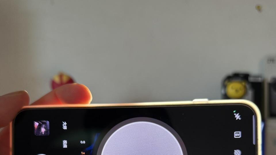 书客SKY护眼台灯：用红光技术硬核护目，办公眼睛不遭罪