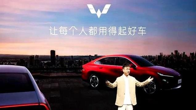 家庭用车新选择 五菱星光7.98万起，省钱能装还智能