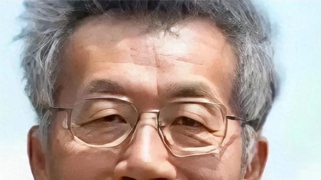 知名教授吃里扒外，到处洗白“侵华事件”，被抓后儿子叫嚣放人