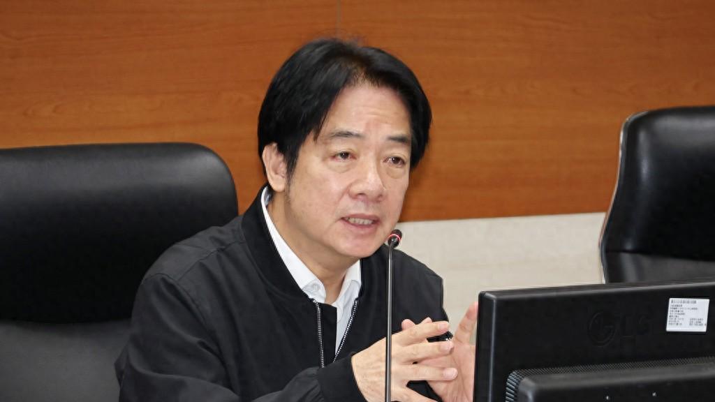 岛内斗争进入高潮，弹劾赖清德提案通过当天，民进党修改两岸条例