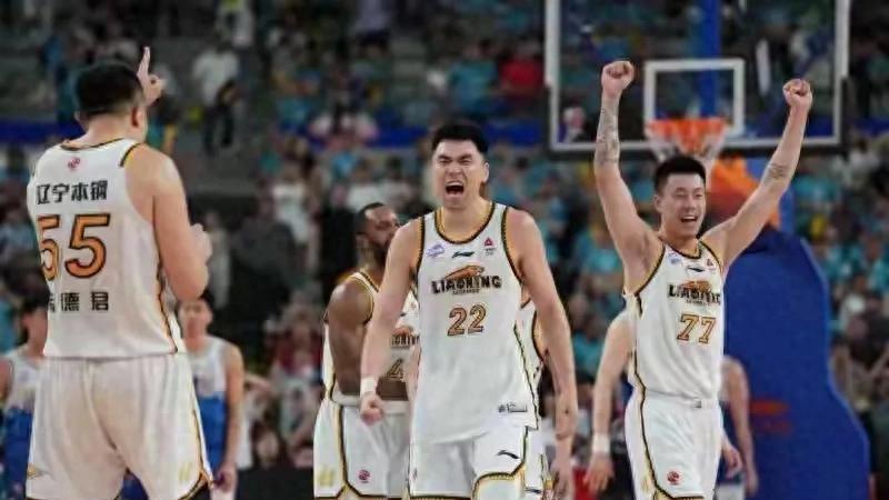 辽宁男篮力克上海，季后赛前景一片光明