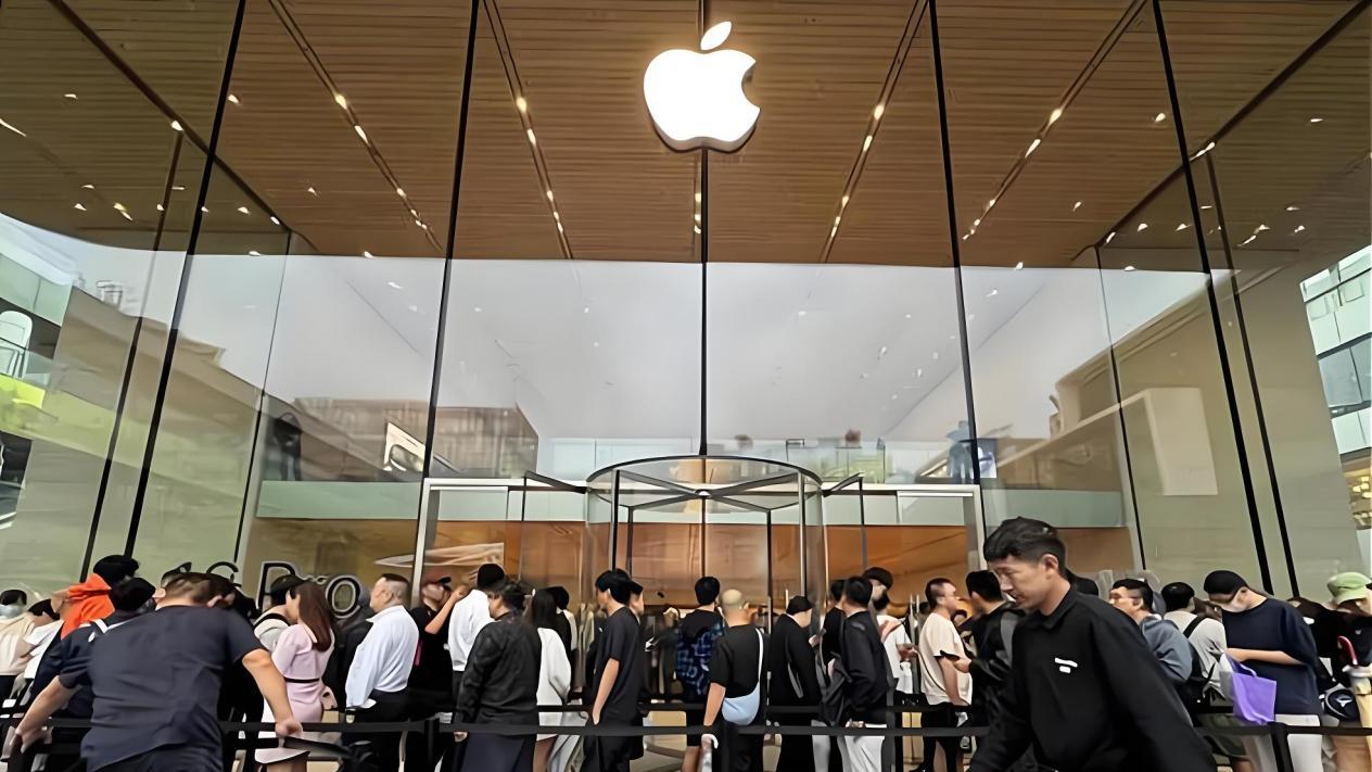 库克急了！iPhone16 Pro Max跌破历史冰点，618继续狂欢？
