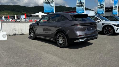 ​焕新7X实用性挺高的