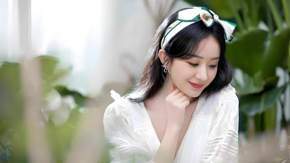 赵丽颖，真的爱惨了哪吒！