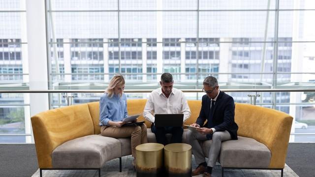 制造企业官网怎么做？这三点让你成为客户心中的“可靠代名词”！