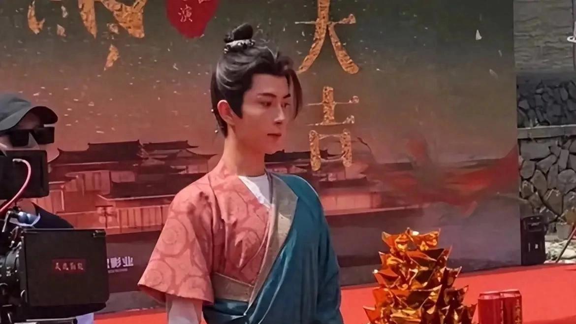 明星工作室的话，能信几分