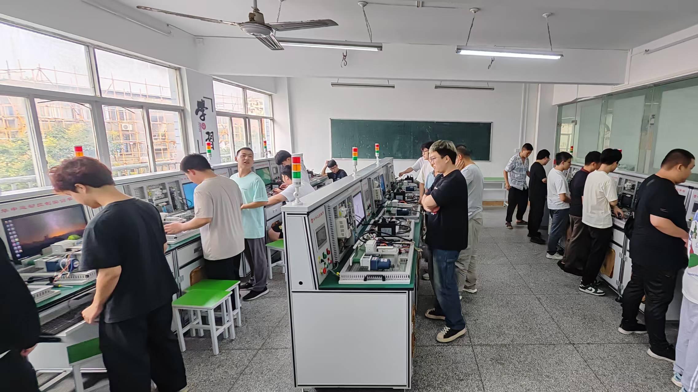 学技术有保障：武汉这些电气自动化PLC培训学校课程体系最完整