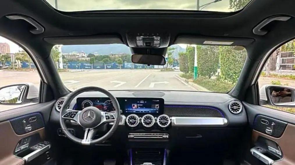 奔驰最良心的SUV，从31万一路降到18万，颜值面子全有了