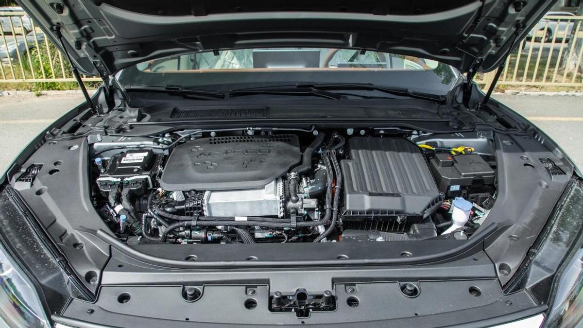 奇瑞推出的中大型车，长超5米+零百7.9s，15万可拿下，风云A9L