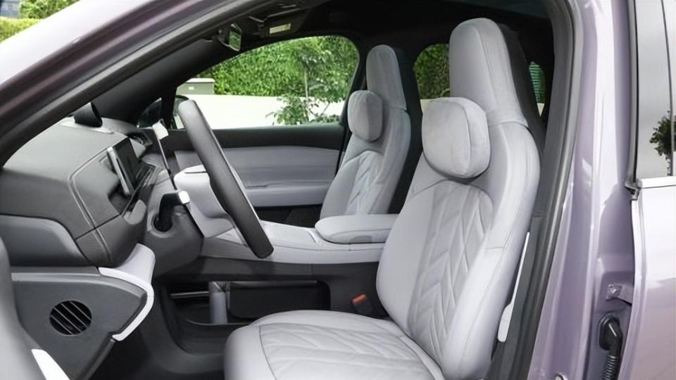 超半数车主来自BBA等豪华品牌，蔚来EC6究竟有何魔力？