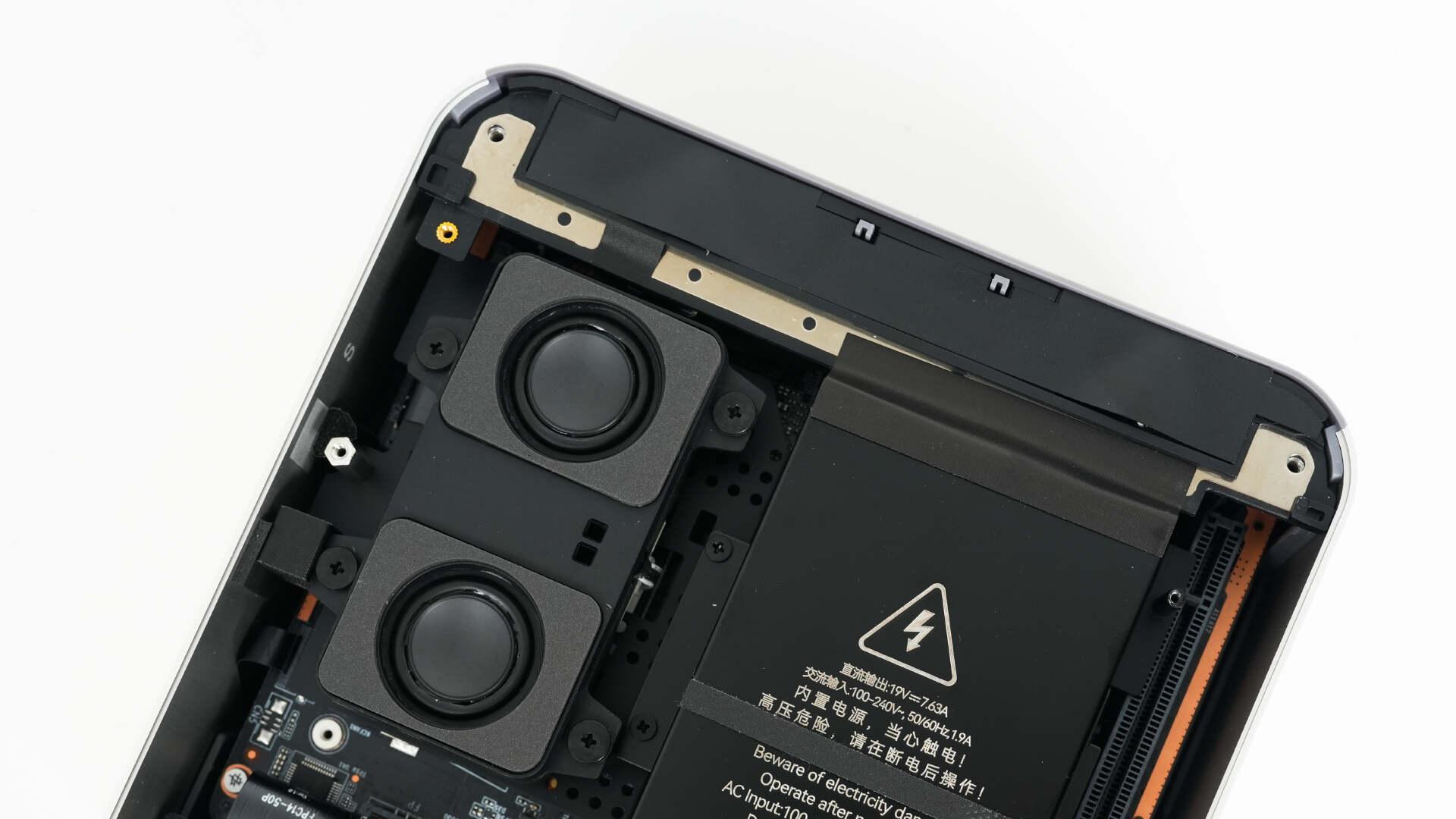 零刻GTI15 Ultra拆解手记：一台迷你主机的内在之美