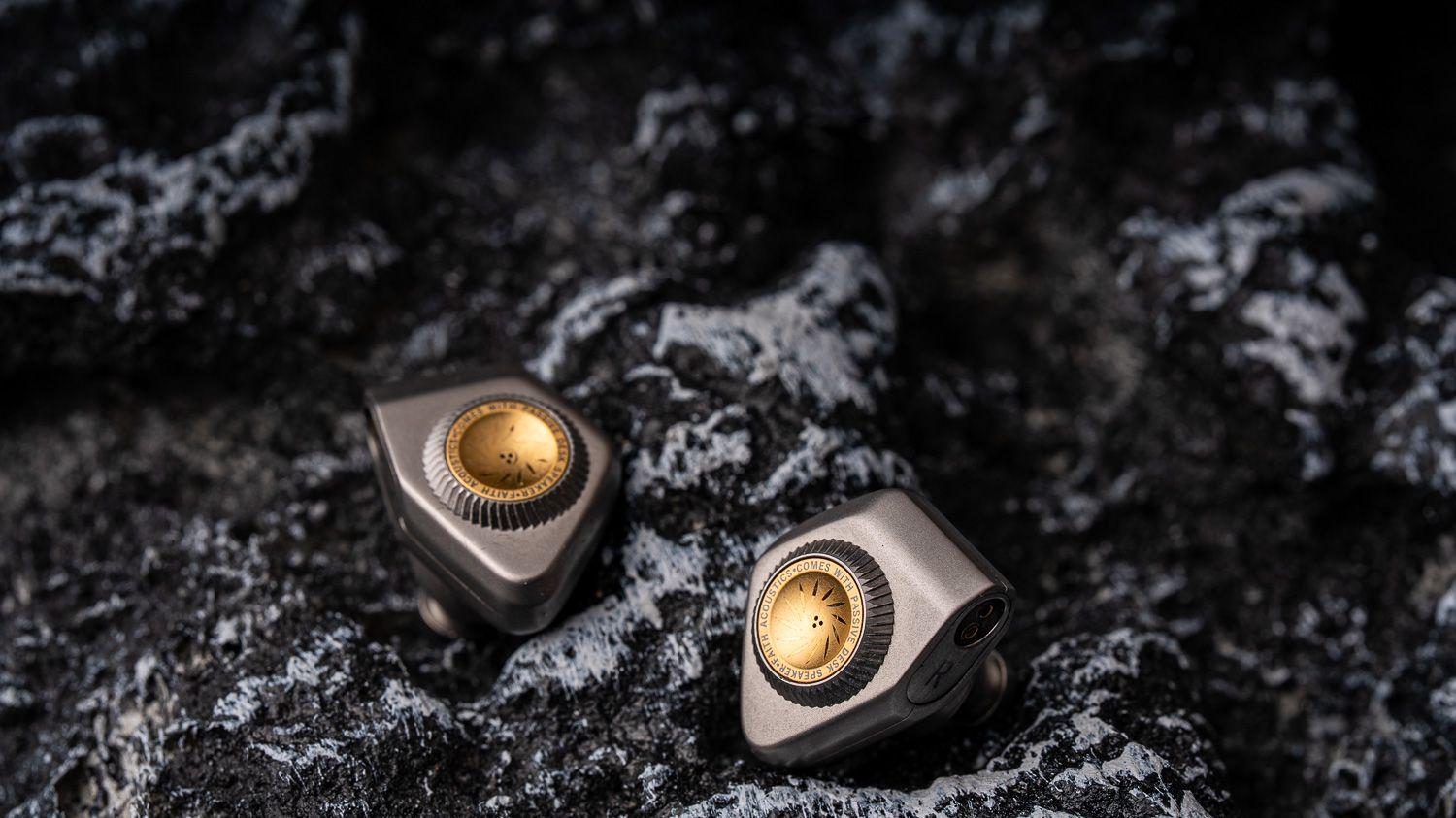 【长文漫谈】聊聊超旗舰动圈耳塞的那些事儿