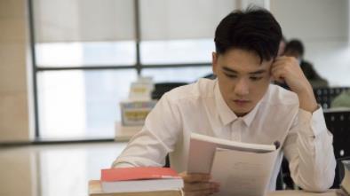 为啥有人读书差混得好？这 3 个真相越早懂越好