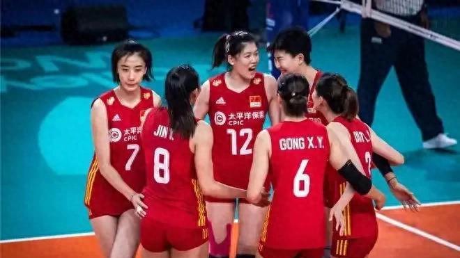 中国女排太难：多位主力伤病，后备人才青黄不接！蔡斌应锻炼新人