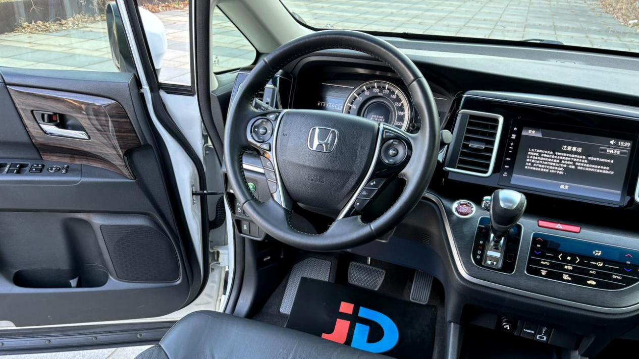 家用大空间，12万预算拿下2016款本田艾力绅，奶爸首选！