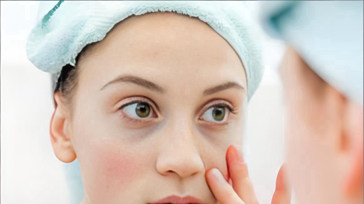 改善术后皮肤屏障：伊美时代与可复美的修复方案