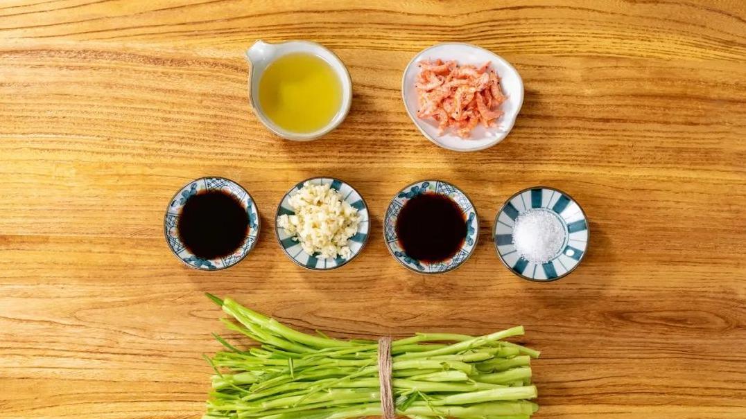 空心菜逆袭，尝试这两种做法全家都爱