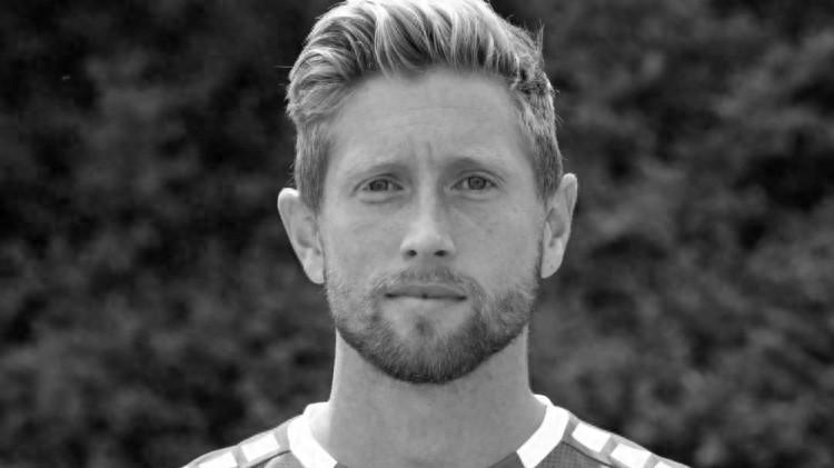 34岁德国球星度假变天灾，缆车坠亡案细节曝光，安全漏洞谁来负责？