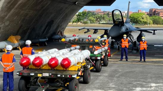 大陆发出统一最强音，郑丽文不打不算再拖了，“台独”死期将至