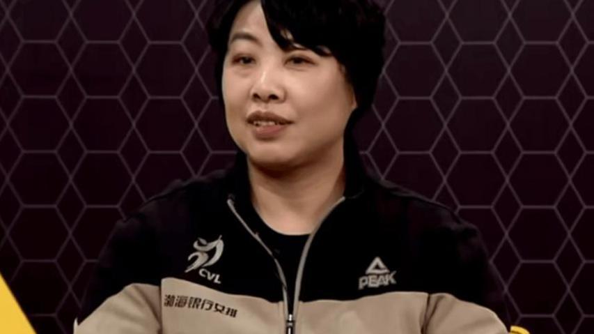 官宣：李盈莹伤势严重，女排未来走向成谜？