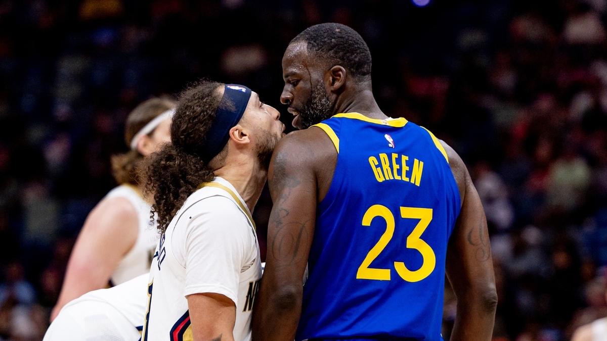 NBA历史第18！追梦格林创逆天纪录，赛后一句话让黑粉闭嘴！