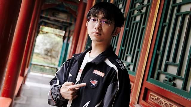 S15瑞士轮次日：AL对阵夺冠大热GEN，全华班BLG状态堪忧迎来考验