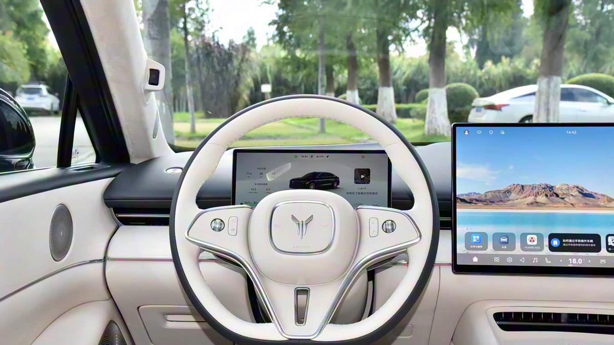 中式豪华破局，岚图追光L何以成新选择？