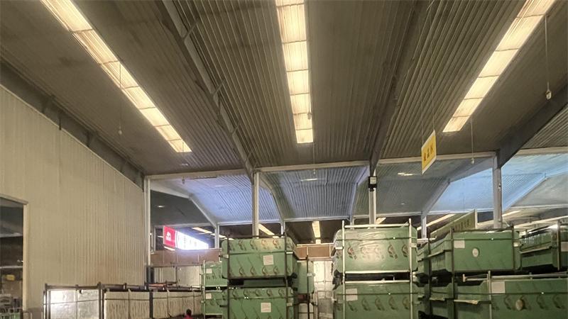 公共空间墙面升级，搪瓷钢板为什么越来越受欢迎？