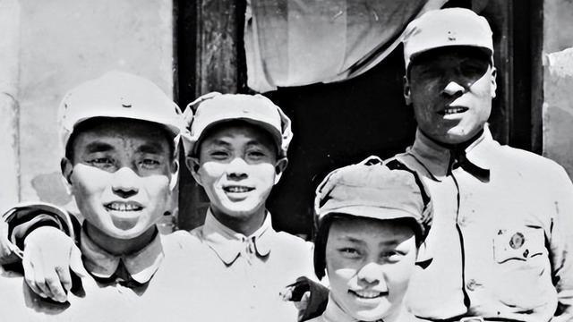 八路军时期，萧克曾给两位元帅做过副手，为何相处都不愉快？