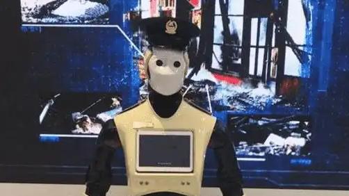 突发：AI警察上岗，辅警的未来何去何从？会被取代？