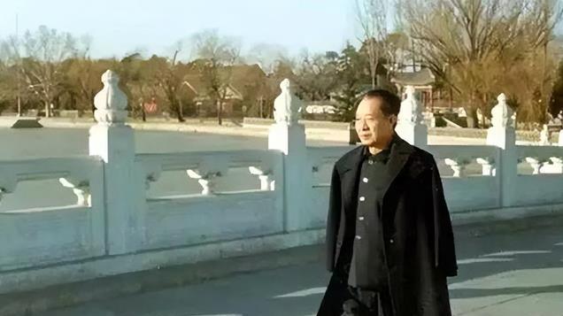 1961年，胡耀邦给老家写信：我一万次请求你们，不许送什么东西来