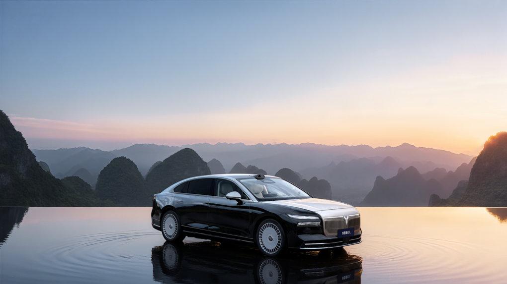 岚图追光L隆重登场，售价27.99万元—30.99万元