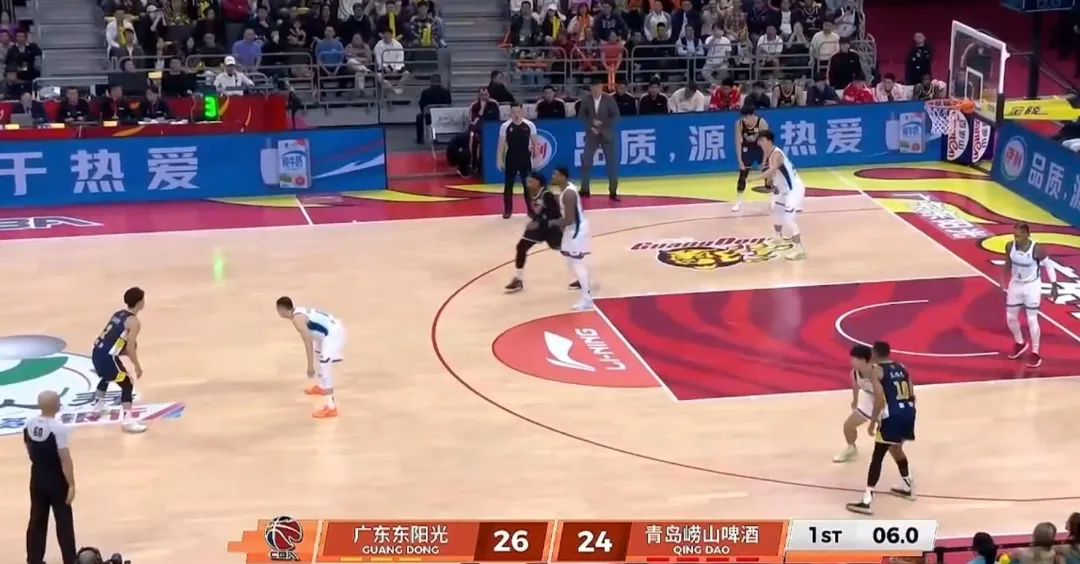 广东男篮基石易主！没胡明轩还能赢，没徐杰真不行？