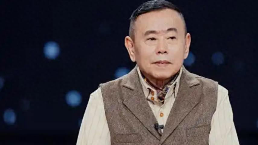 人到暮年被嫌弃：67岁潘长江的流量反噬与现实无奈