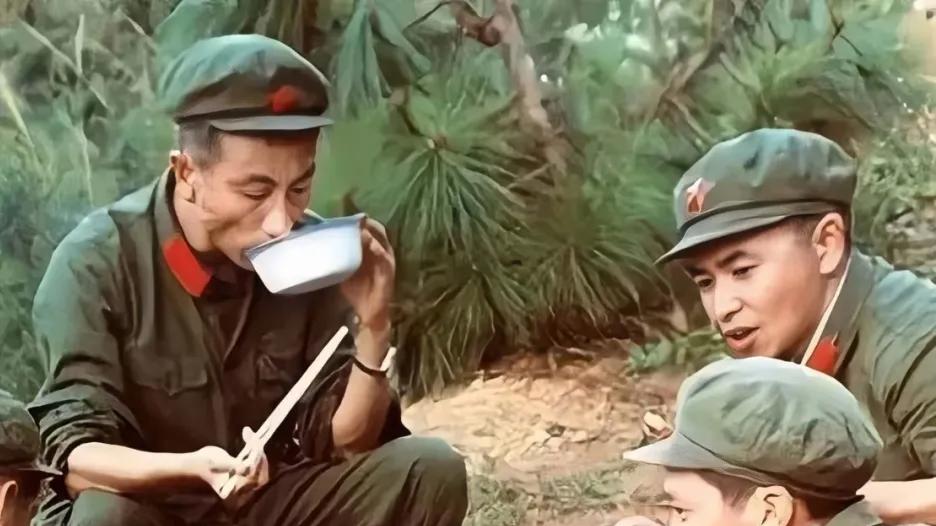 1982年退伍后，我花68000元帮大哥办了社保，谁知我们一家却上了电视