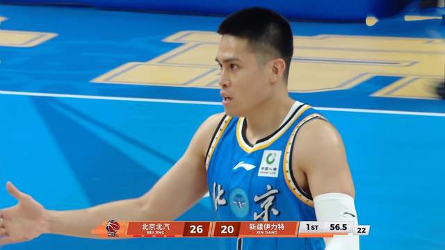 冠军相尽显，北京男篮连续两场大胜，陈盈骏29+8，对赵睿保护使用