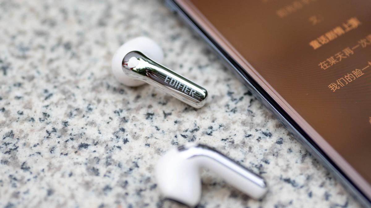 百元声学越级之作，漫步者Lolli ANC舒感降噪耳机体验到底如何