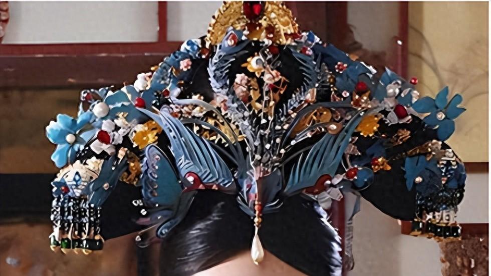 41岁蒋欣：从“华妃”到人生赢家，她经历了什么？