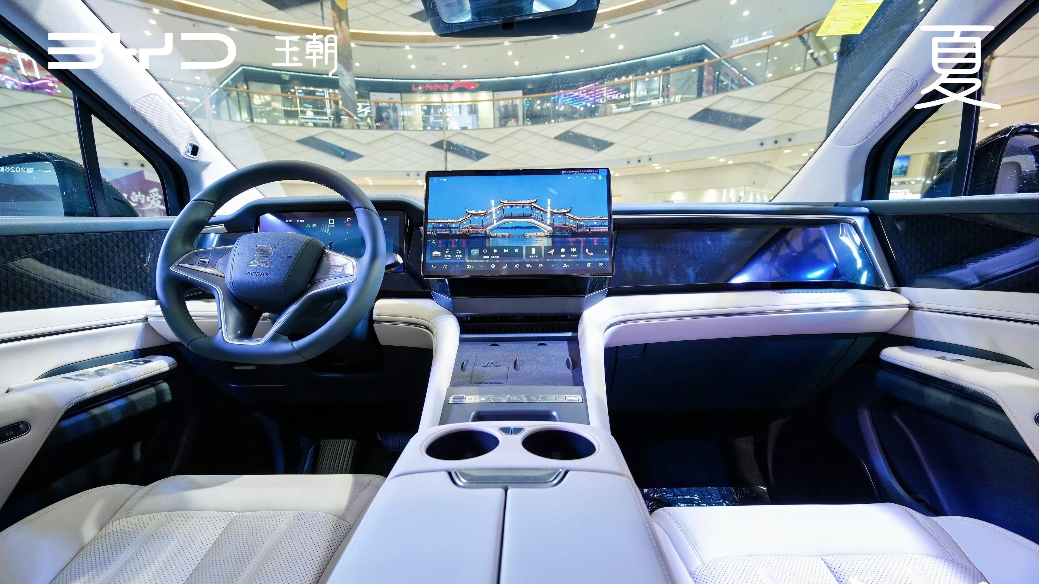 这台MPV，能让“爸爸”成为“家庭头等舱首席官”