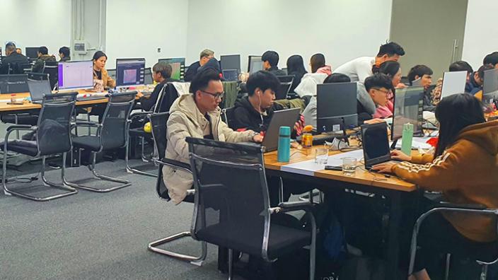 数据标注，是AI界的“富士康”？