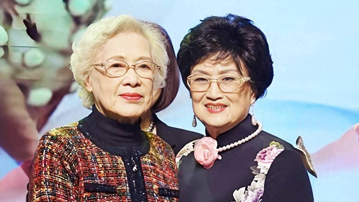 秦怡下海当董事长！为何被一枚图章逼哭？