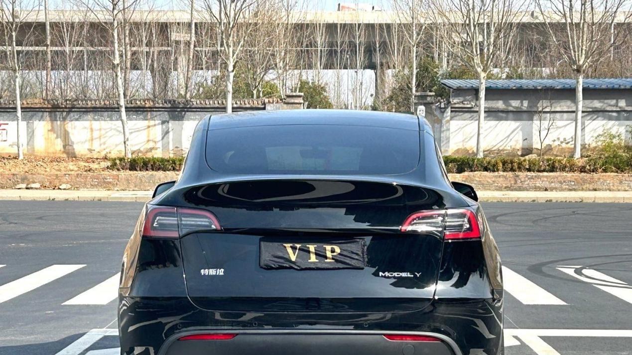 20万出头拿下准新Model Y长续航，纯电出行新选择！@序号-369
