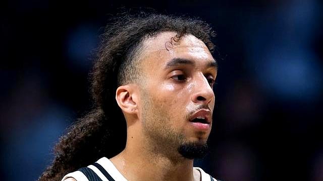 弗拉格轰31+4仍无缘今日最佳！对不起，你碰到暴走的卡特了