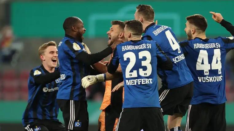 周三005 沙职: 拉斯永恒vs利雅得新月——榜首大战, 利雅得新月客场冲连胜，拉斯永恒保前四