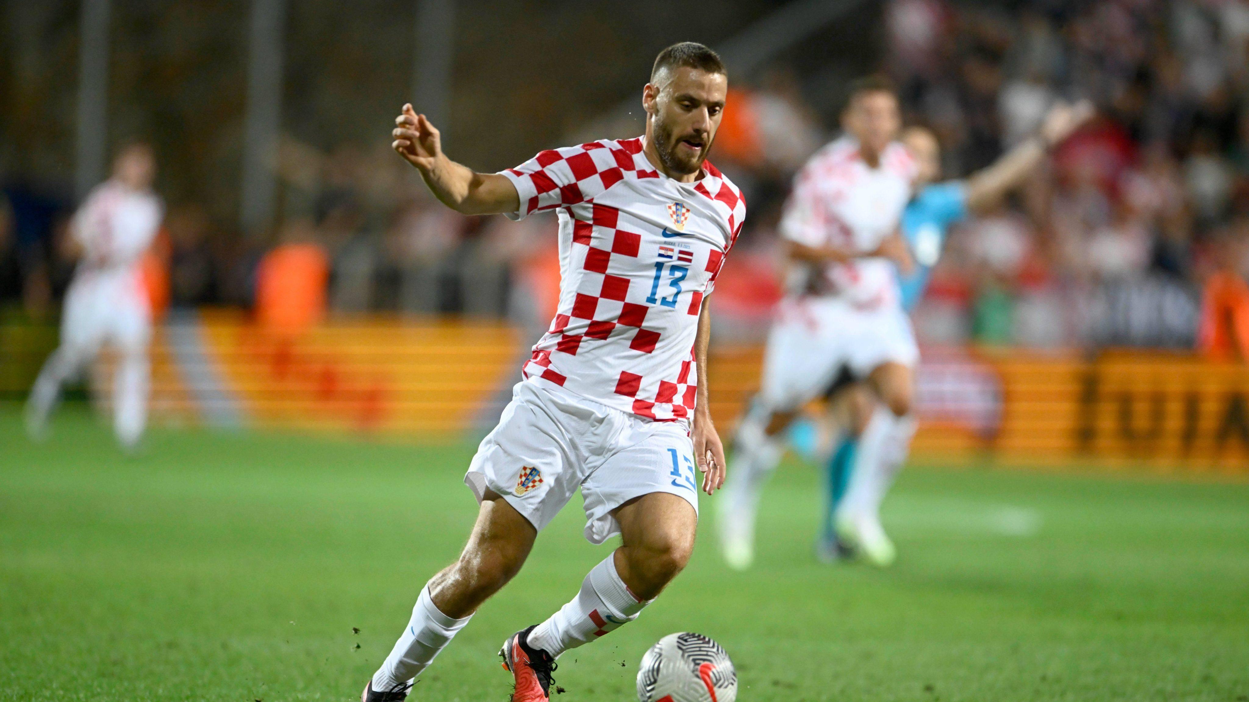 黑山VS克罗地亚：格子军团客场强势，黑山主场难有作为