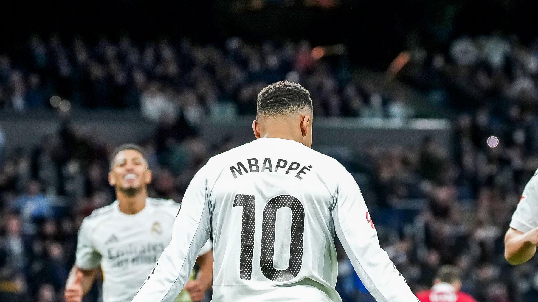 追平C罗59球之后，姆巴佩已经在瞄准皇马最难破的纪录！